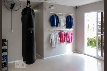 Apartamento à venda com 67m², 3 quartos e 1 vaga Apartamento à venda com 67m², 3 quartos e 1 vagaAcademia