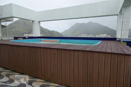 Apartamento à venda com 150m², 3 quartos e 2 vagasPiscina