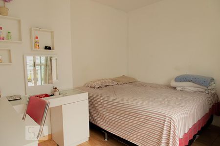 Apartamento à venda com 150m², 3 quartos e 2 vagasQuarto 1