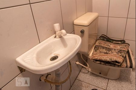 Casa para alugar com 200m², 4 quartos e 10 vagas Casa para alugar com 200m², 4 quartos e 10 vagasPia