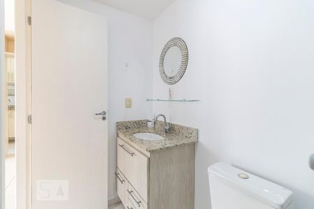 Apartamento para alugar com 56m², 2 quartos e 1 vaga Apartamento para alugar com 56m², 2 quartos e 1 vagaBanheiro