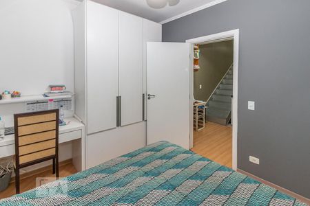Casa à venda com 250m², 4 quartos e 2 vagas Casa à venda com 250m², 4 quartos e 2 vagasSuite 3