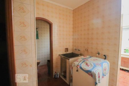 Casa à venda com 222m², 3 quartos e 4 vagas Casa à venda com 222m², 3 quartos e 4 vagasÁrea de Serviço