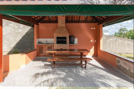 Apartamento à venda com 57m², 2 quartos e 1 vaga Apartamento à venda com 57m², 2 quartos e 1 vagaÁrea comum - Churrasqueira