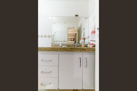 Apartamento à venda com 92m², 3 quartos e 2 vagasBanheiro da Suíte