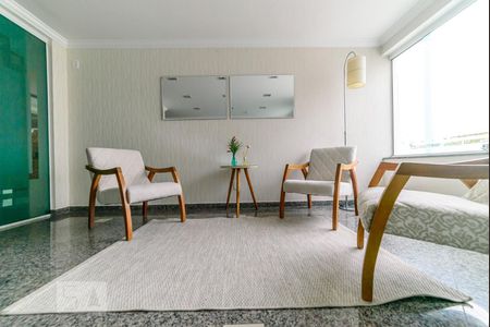 Apartamento à venda com 92m², 3 quartos e 2 vagasHall social