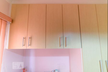 Apartamento à venda com 92m², 3 quartos e 2 vagasQuarto 1 - Armários