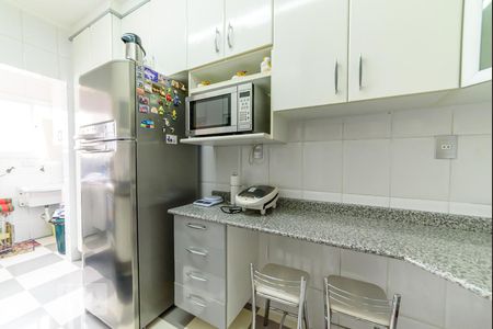 Apartamento à venda com 92m², 3 quartos e 2 vagasCozinha