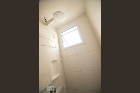 banheiro de apartamento à venda com 2 quartos, 55m² em Vila Progresso, Campinas