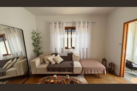Sala de casa para alugar com 2 quartos, 85m² em Vila Bastos, Santo André