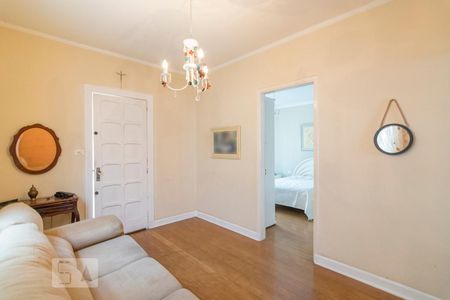 Sala de casa para alugar com 2 quartos, 85m² em Vila Bastos, Santo André
