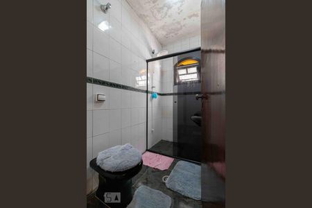 Casa à venda com 152m², 3 quartos e 2 vagas Casa à venda com 152m², 3 quartos e 2 vagasBanheiro Social