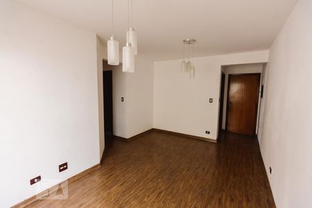 Sala de apartamento para alugar com 3 quartos, 75m² em Santa Teresinha, São Paulo