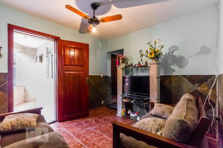 Casa à venda com 250m², 6 quartos e 2 vagas Casa à venda com 250m², 6 quartos e 2 vagasSala 2