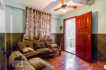 Casa à venda com 250m², 6 quartos e 2 vagas Casa à venda com 250m², 6 quartos e 2 vagasSala 2