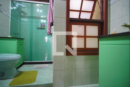 Casa à venda com 300m², 3 quartos e 3 vagasBanheiro Corredor