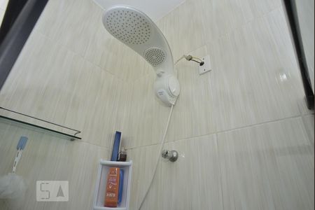 Casa à venda com 100m², 2 quartos e 1 vagaBanheiro