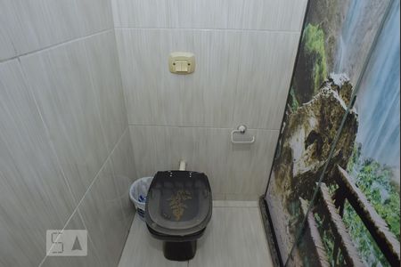 Casa à venda com 100m², 2 quartos e 1 vagaBanheiro