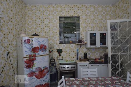 Casa à venda com 100m², 2 quartos e 1 vagaCozinha