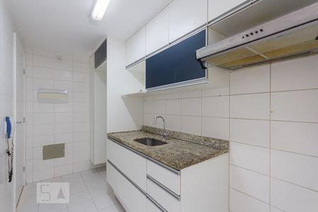 Apartamento à venda com 65m², 2 quartos e 1 vagaCozinha