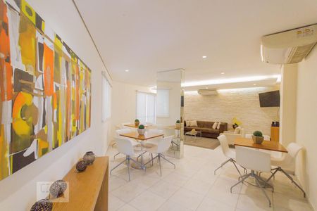 Apartamento à venda com 65m², 2 quartos e 1 vagaÁrea Comum