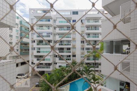 Apartamento à venda com 65m², 2 quartos e 1 vagaVista