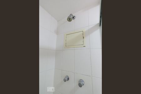 Apartamento à venda com 65m², 2 quartos e 1 vagaBanheiro Social