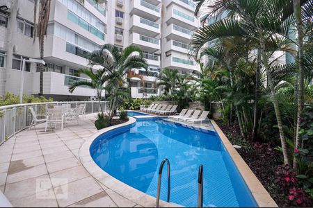 Apartamento à venda com 65m², 2 quartos e 1 vagaÁrea Comum