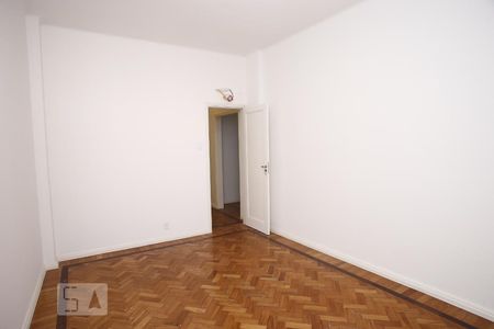 Quarto 1 de apartamento para alugar com 3 quartos, 70m² em Tijuca, Rio de Janeiro