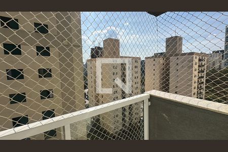 Sacada de apartamento para alugar com 2 quartos, 65m² em Alphaville Industrial, Barueri