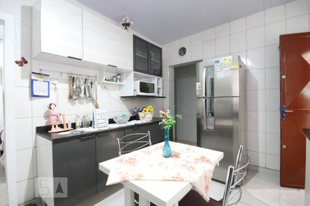 Casa à venda com 208m², 4 quartos e 2 vagasCozinha