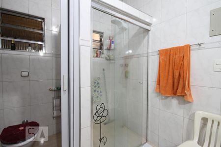 Casa à venda com 208m², 4 quartos e 2 vagasBanheiro
