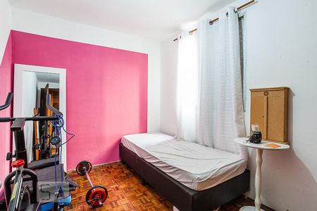 Quarto 2 de apartamento para alugar com 2 quartos, 56m² em Jardim Alvorada, Santo André