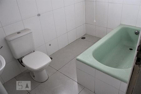 Casa à venda com 100m², 4 quartos e 1 vagaBanheiro social