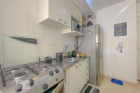 Apartamento à venda com 49m², 2 quartos e 1 vaga Apartamento à venda com 49m², 2 quartos e 1 vagaCozinha