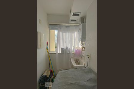 Apartamento à venda com 49m², 2 quartos e 1 vaga Apartamento à venda com 49m², 2 quartos e 1 vagaÁrea de Serviço