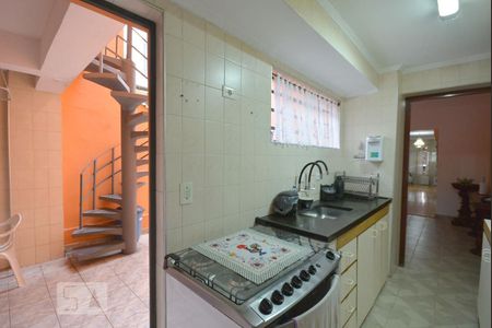 Casa à venda com 179m², 4 quartos e 2 vagasCozinha