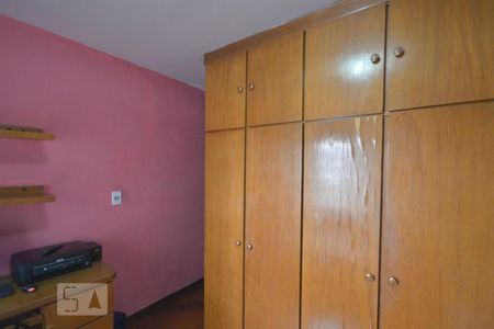 Casa à venda com 179m², 4 quartos e 2 vagasQuarto 3