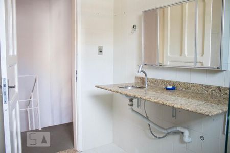 Casa à venda com 205m², 5 quartos e 6 vagas Casa à venda com 205m², 5 quartos e 6 vagasBanheiro 1