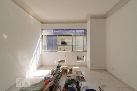 KITNET de kitnet/studio para alugar com 1 quarto, 43m² em Santa Rosa, Niterói