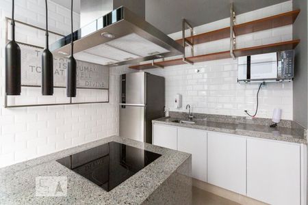 Apartamento à venda com 12m², 1 quarto e sem vaga Apartamento à venda com 12m², 1 quarto e sem vagaÁrea comum