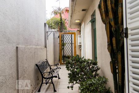 Casa à venda com 144m², 3 quartos e 2 vagasPassagem