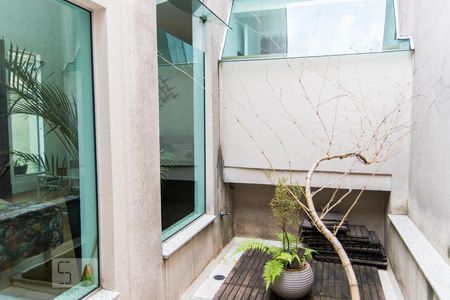 Casa à venda com 144m², 3 quartos e 2 vagasVaranda