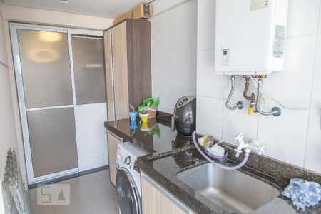 Apartamento para alugar com 73m², 2 quartos e 1 vagaÁrea de Serviço