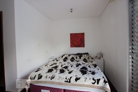 Casa à venda com 200m², 4 quartos e 2 vagas Casa à venda com 200m², 4 quartos e 2 vagasSuíte 3