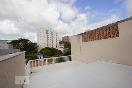 Casa à venda com 200m², 4 quartos e 2 vagas Casa à venda com 200m², 4 quartos e 2 vagasÁrea externa superior