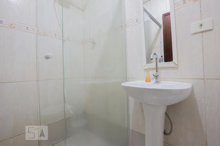 Casa à venda com 200m², 4 quartos e 2 vagas Casa à venda com 200m², 4 quartos e 2 vagasBanheiro da Suíte 2