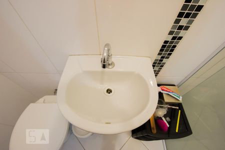 Casa à venda com 200m², 4 quartos e 2 vagas Casa à venda com 200m², 4 quartos e 2 vagasBanheiro da Suíte 1