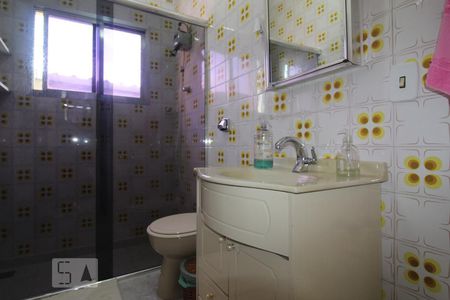 Casa à venda com 310m², 5 quartos e 2 vagasBanheiro 4 social