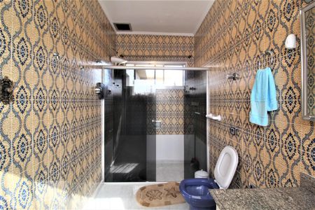 Casa à venda com 310m², 5 quartos e 2 vagasBanheiro 1 suite